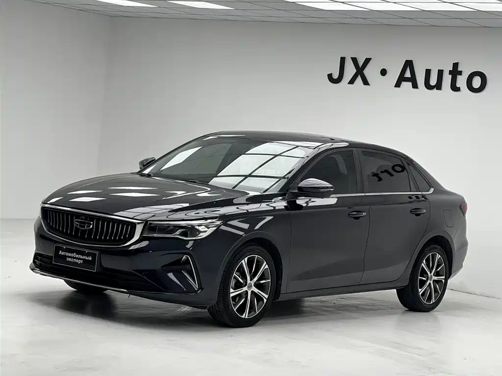 Geely Emgrand 2022