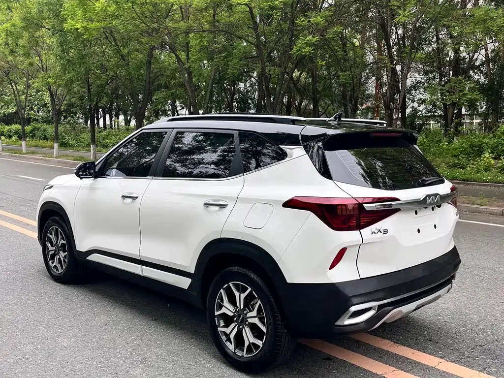 Kia KX3 2022 — фото 7