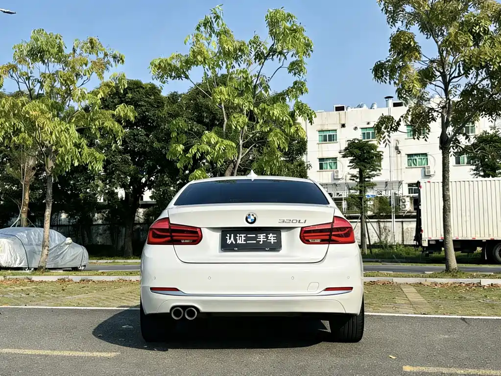 BMW 3 Series 2018