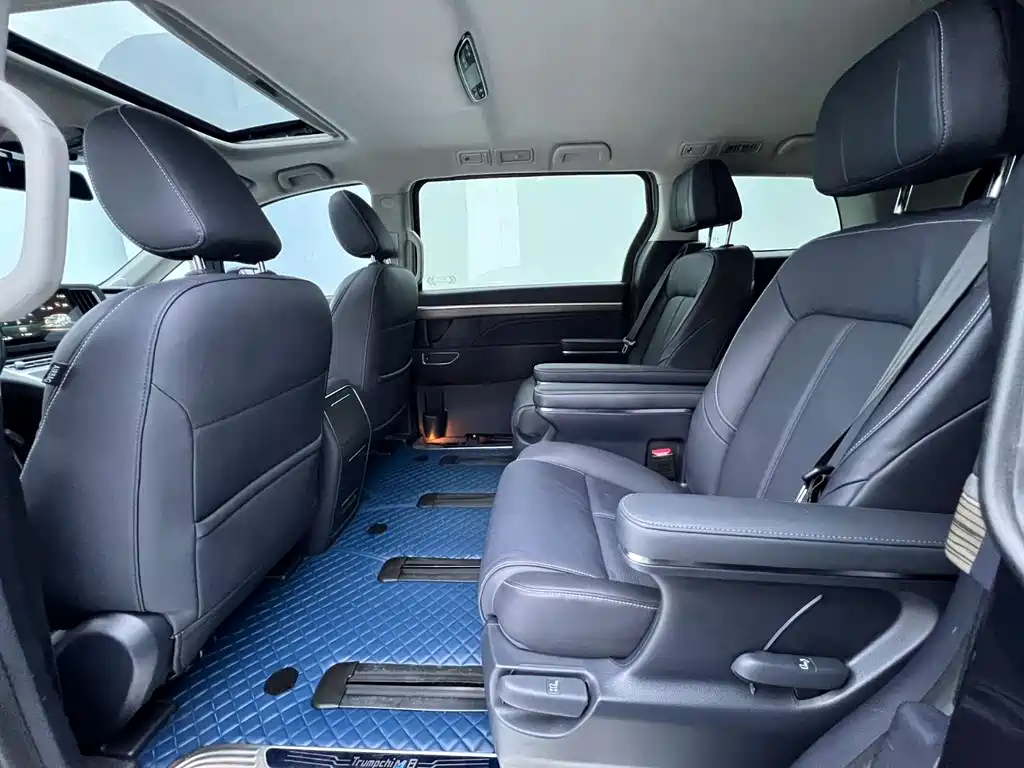 GAC Motor Trumpchi M8 2023 — фото 4