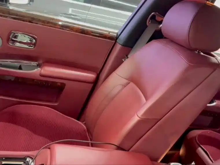 Rolls-Royce Ghost 2014 — фото 11