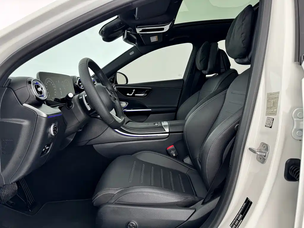 Mercedes-Benz C-Class 2024