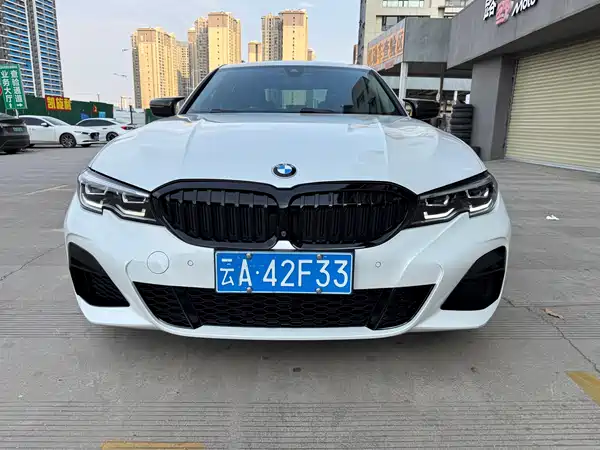BMW 3 Series 2021