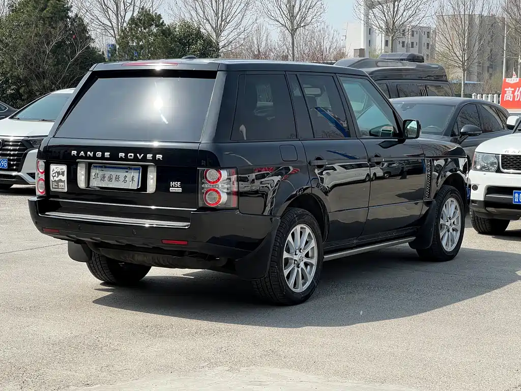 Land Rover Range Rover 2010 — фото 13