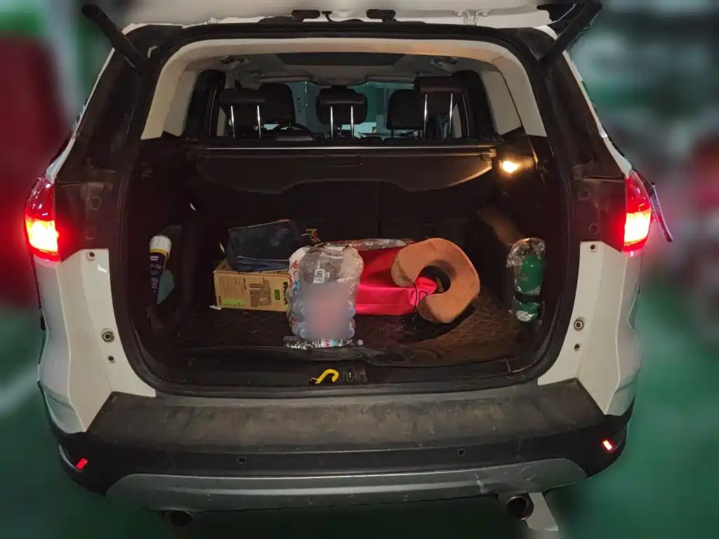 Ford Kuga 2015 — фото 10