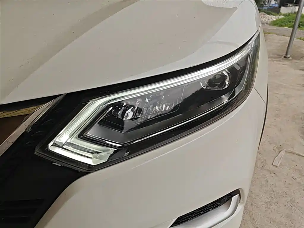 Nissan Qashqai 2021 — фото 24