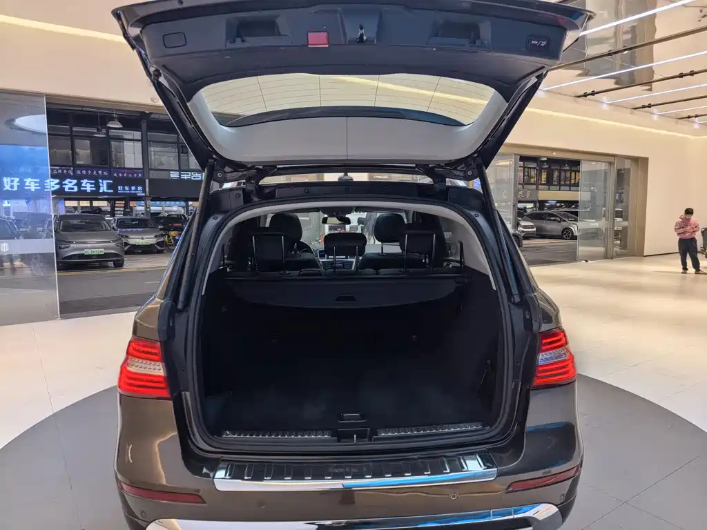 Mercedes-Benz M-Class 2015 — фото 18