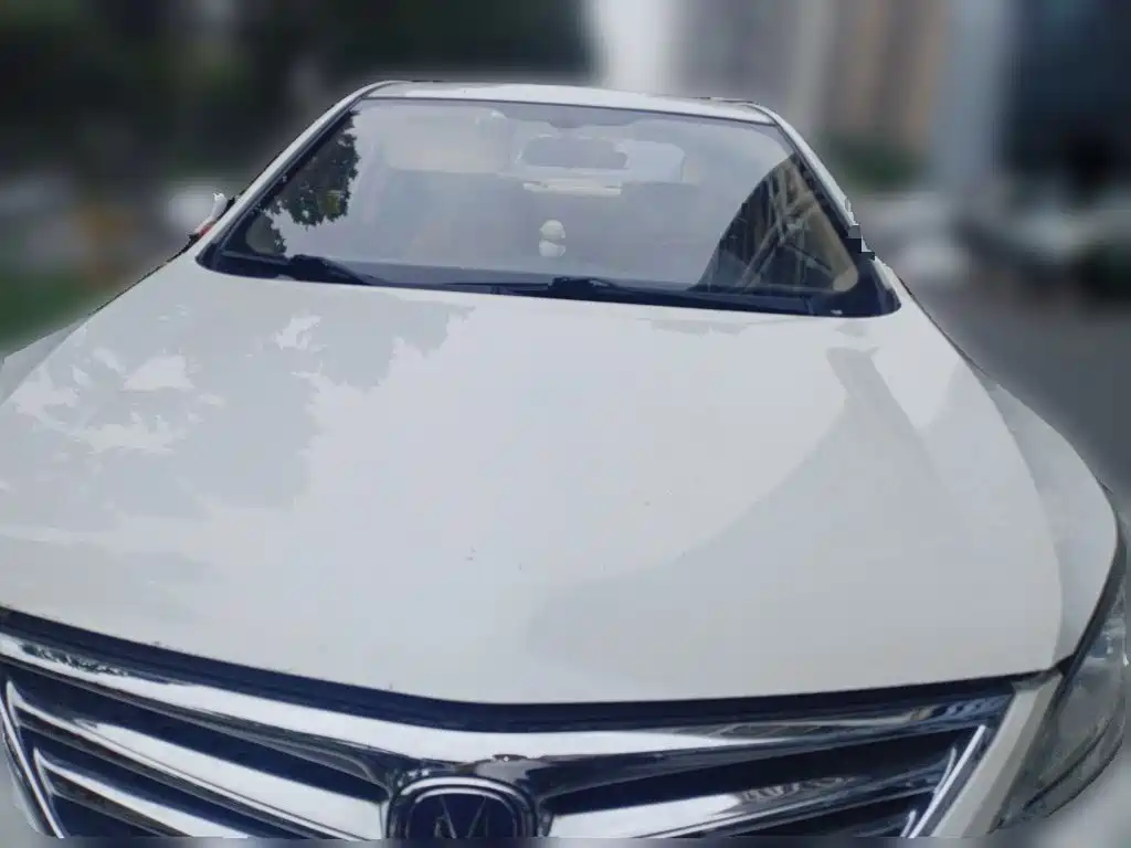 Changan Eado 2015 — фото 2