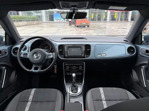 Volkswagen Beetle 2019