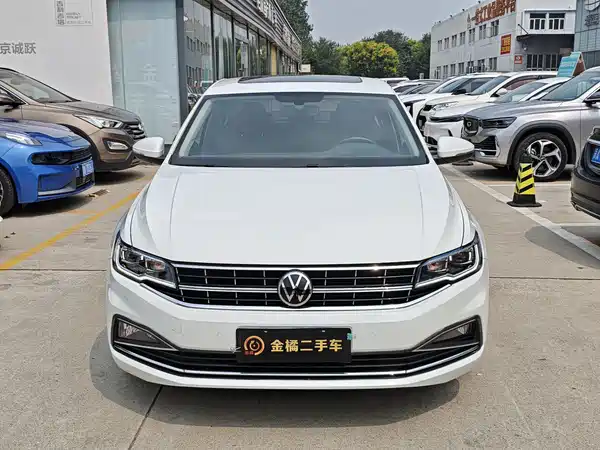 Volkswagen Bora 2021