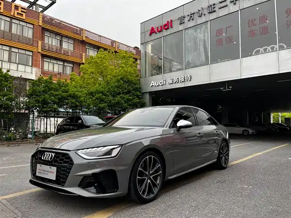 Audi S4 2023
