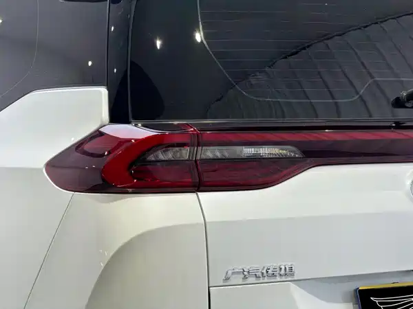 GAC Trumpchi M6 2023