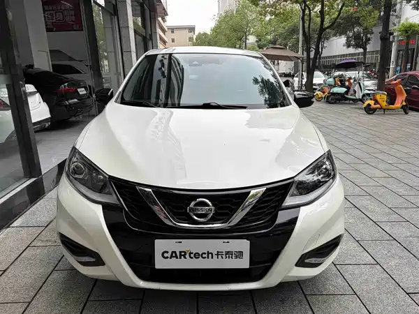 Nissan Tiida 2023