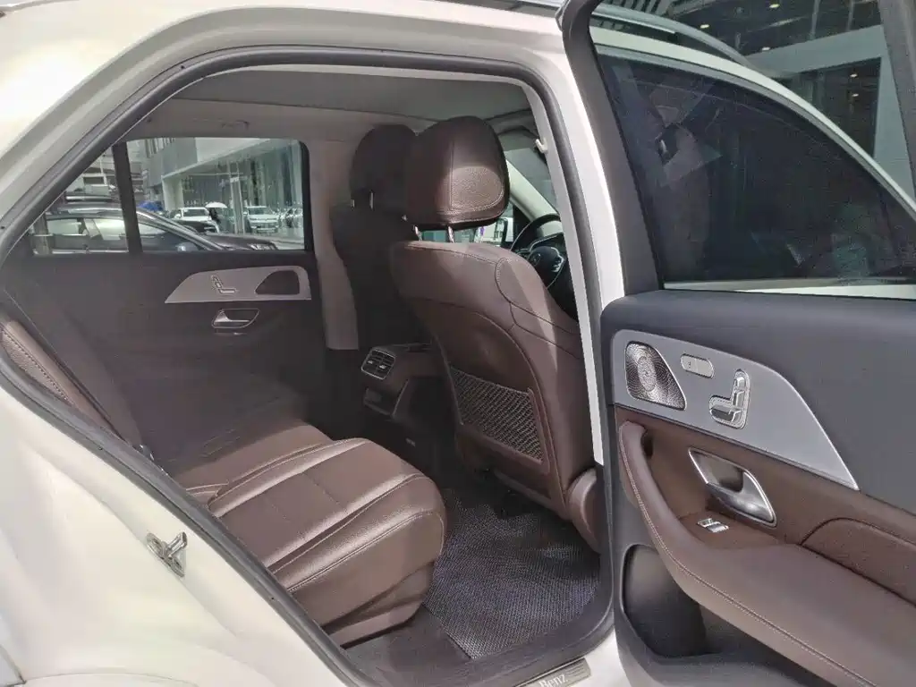 Mercedes-Benz GLE 2023 — фото 14