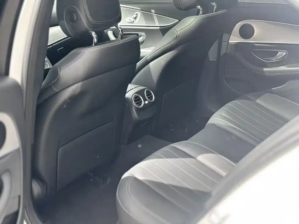 Mercedes-Benz E-Class 2020 — фото 5