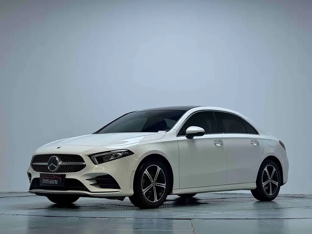 Mercedes-Benz A-Class 2023 — фото 1