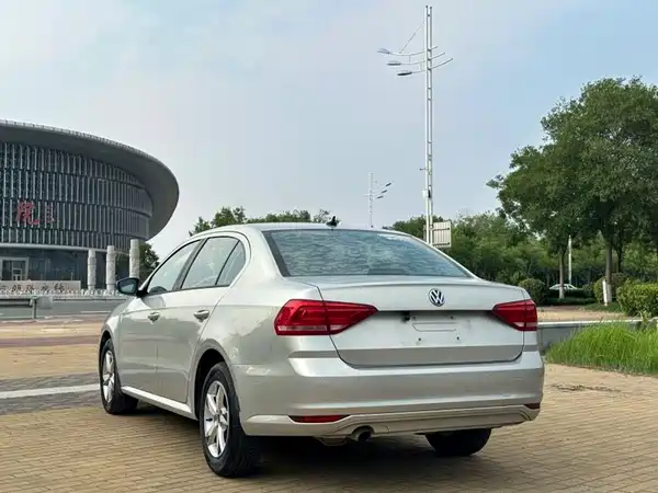 Volkswagen Lavida 2016