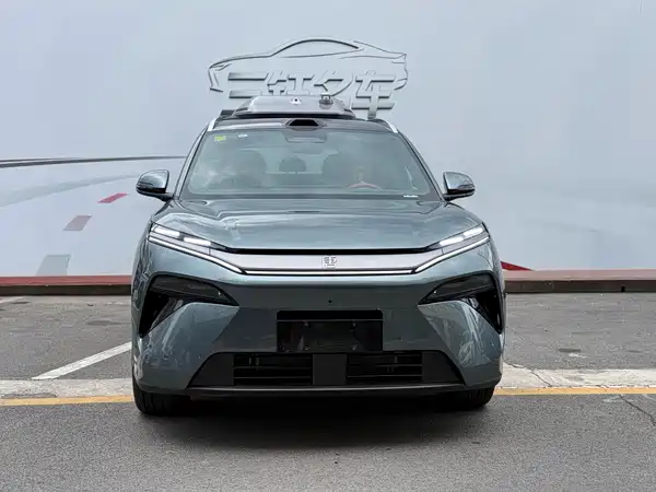 BYD Tang L 2025