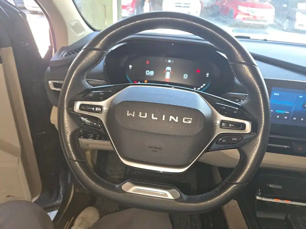 Wuling Victory 2020 — фото 11