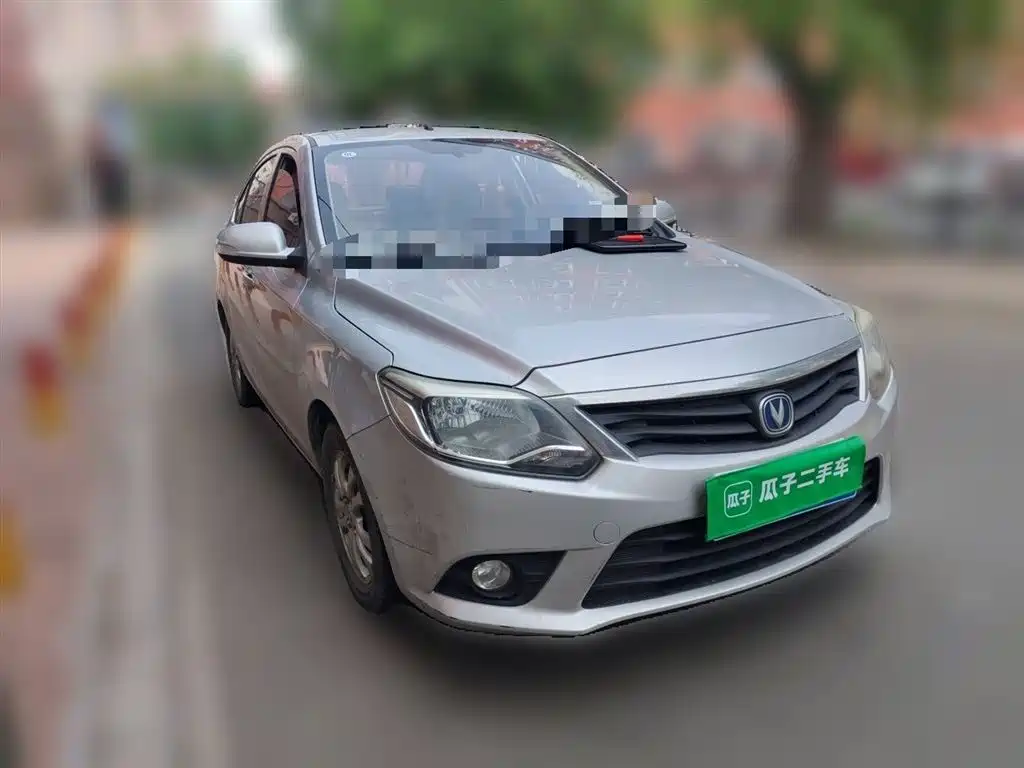 Changan V3 2016 — фото 3