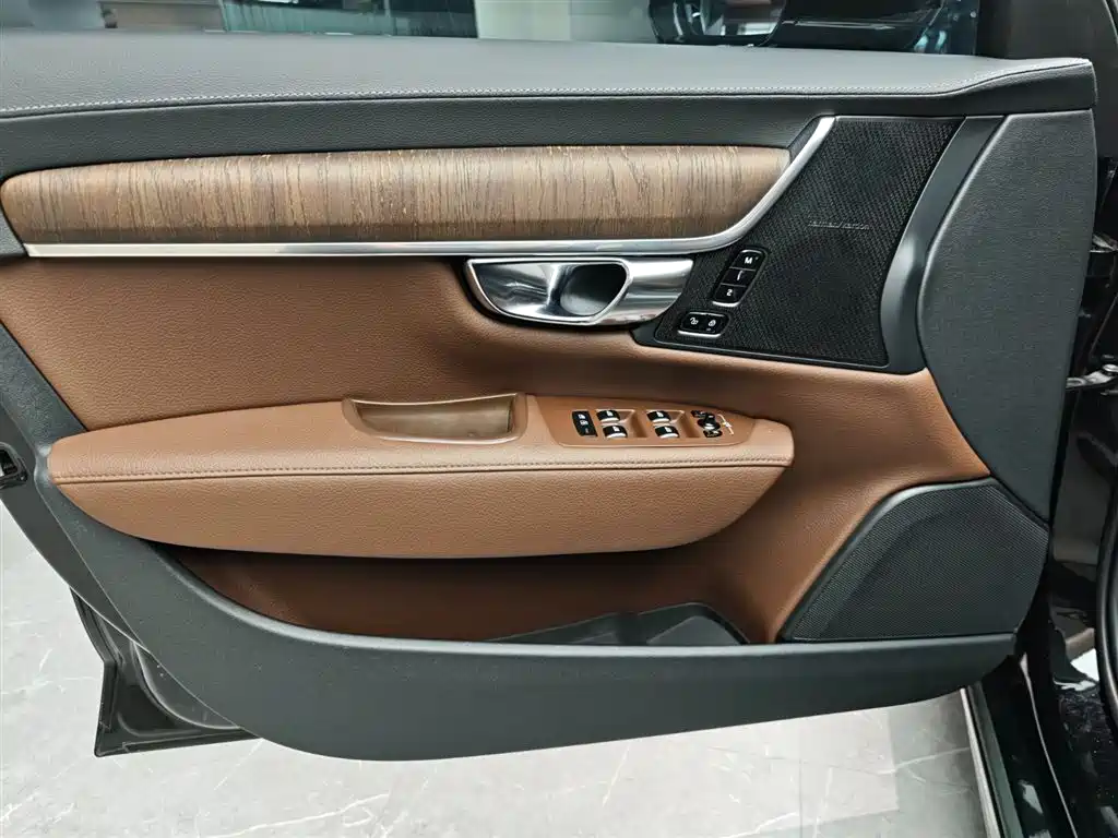 Volvo S90 2020 — фото 5
