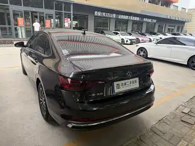 Volkswagen Sagitar 2024