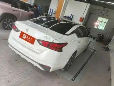 Nissan Teana 2021