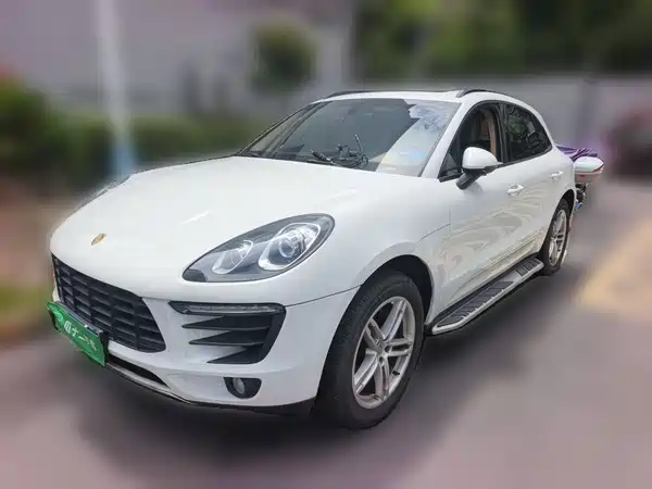 Porsche Macan 2015