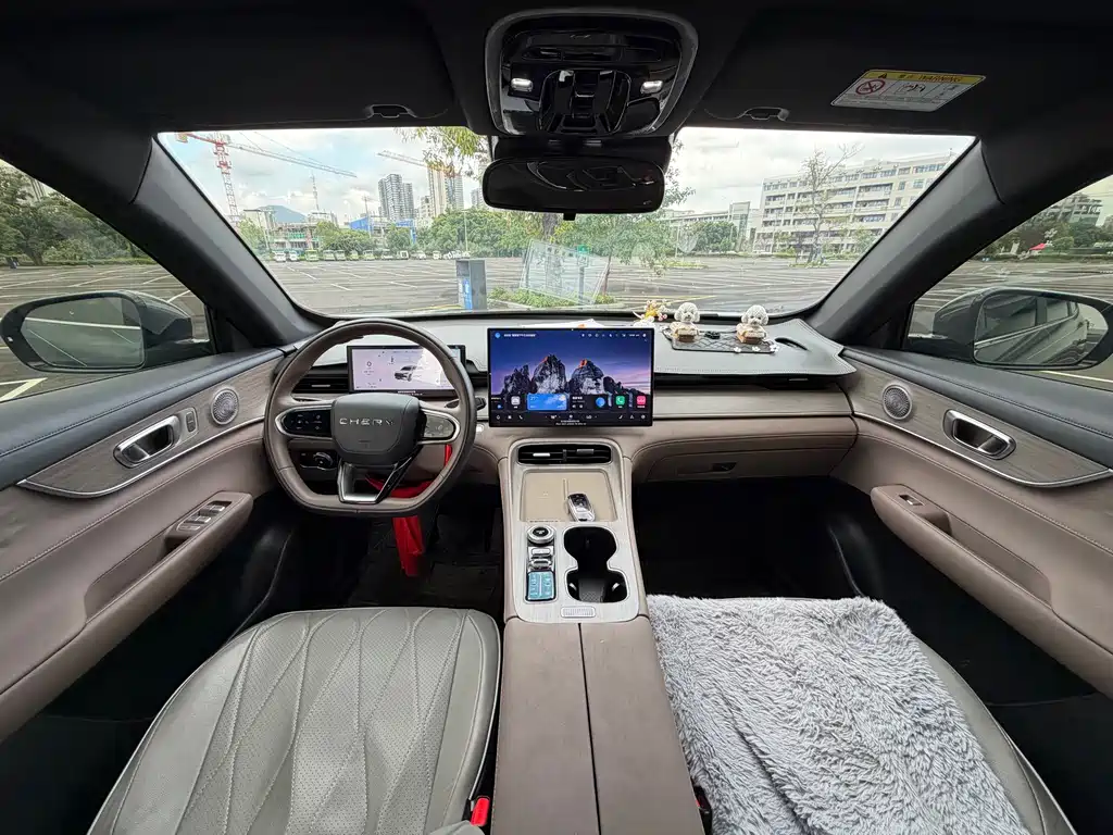 Chery Tiggo 8 PLUS 2025 — фото 12