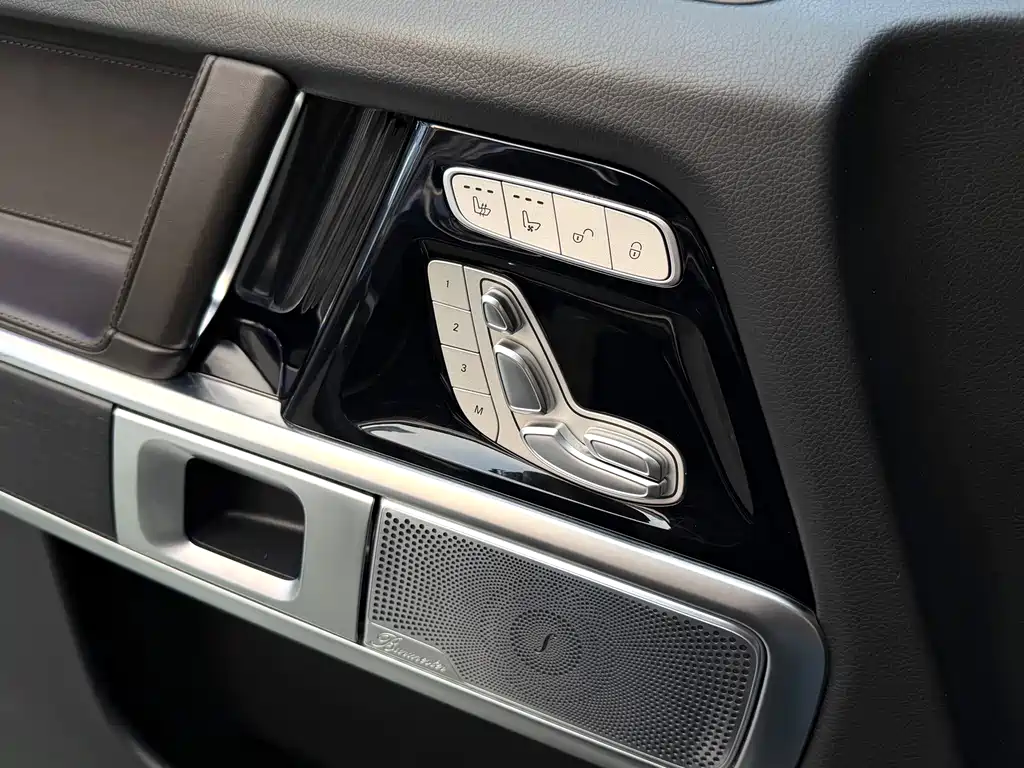 Mercedes-Benz G-Class 2020 — фото 19