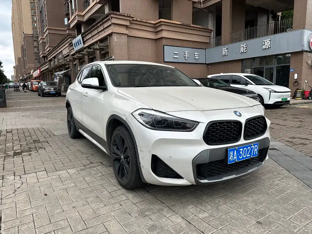 BMW X2 2023 — фото 3
