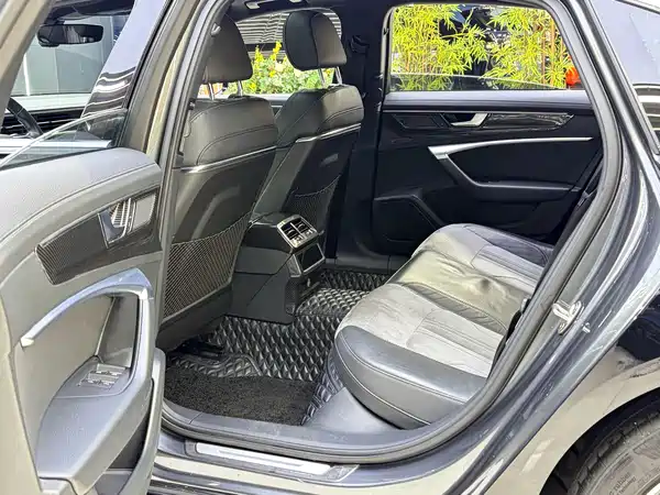 Audi A6L 2021