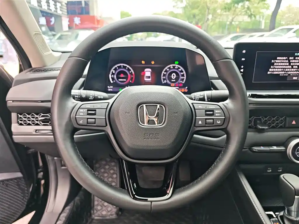 Honda Accord 2024 — фото 13