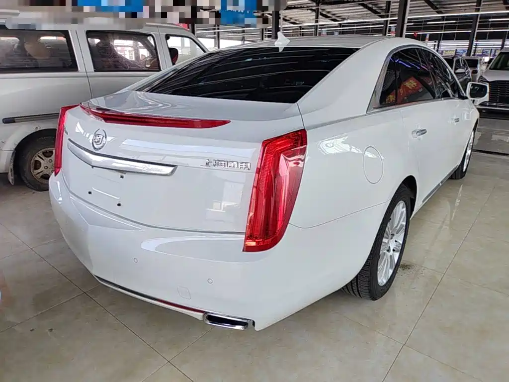 Cadillac XTS 2016 — фото 7