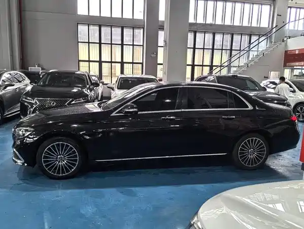 Mercedes-Benz E-Class 2018