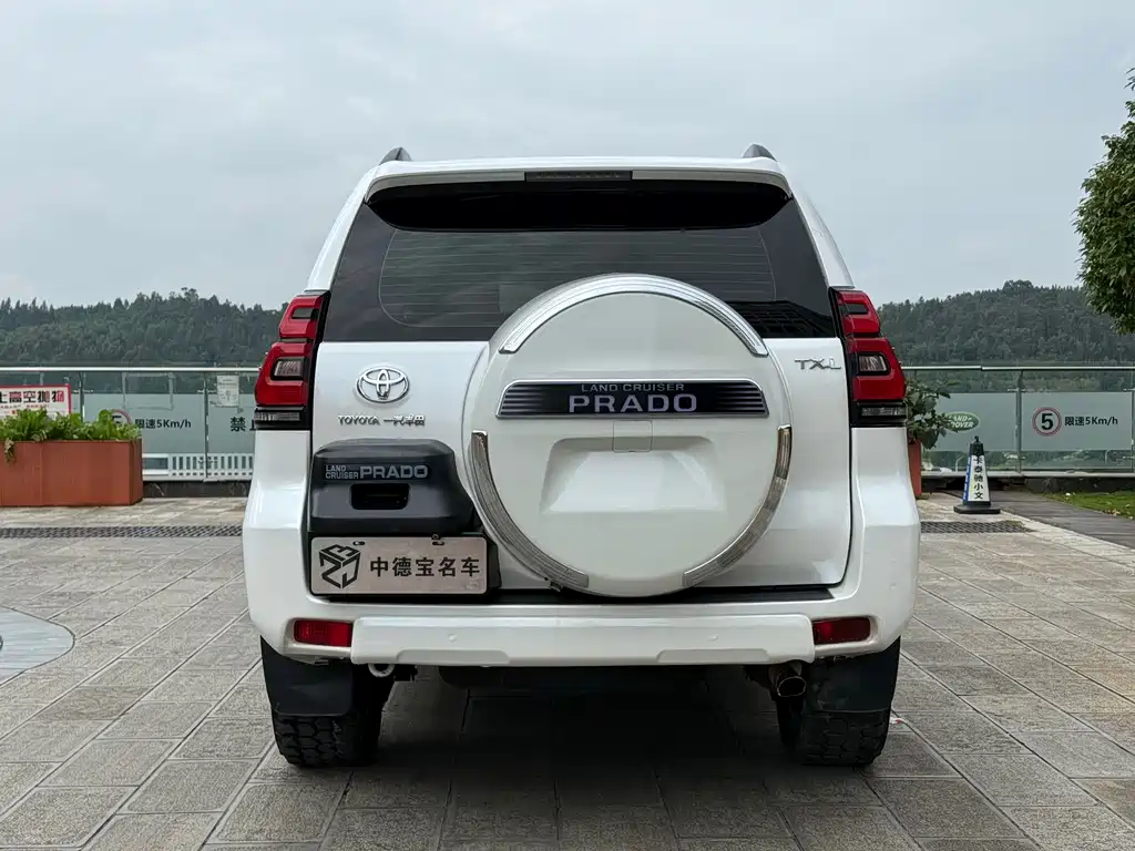 Toyota Prado 2018 — фото 5
