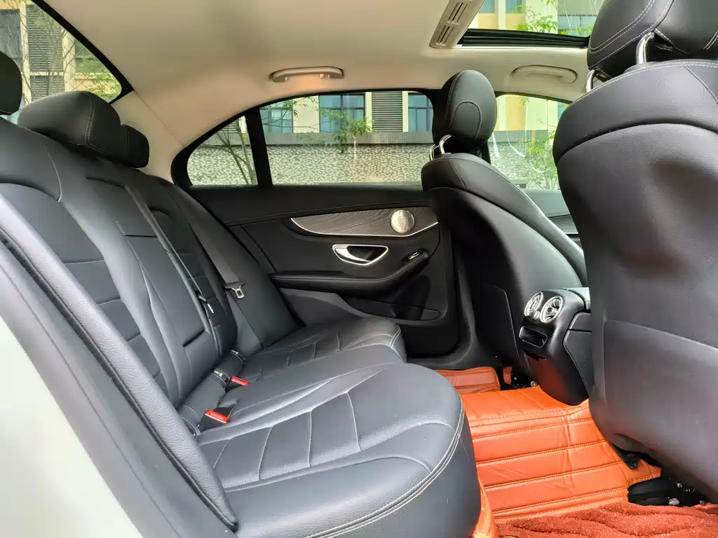 Mercedes-Benz C-Class 2020 — фото 9