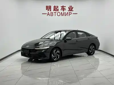 Hyundai Elantra 2023