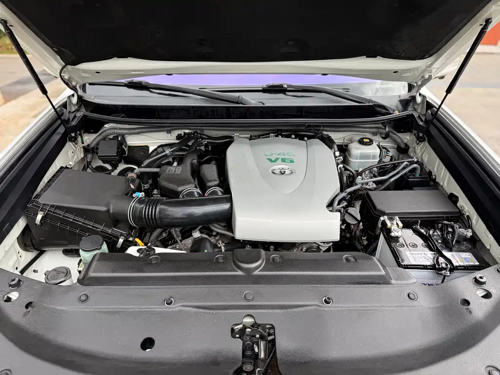 Toyota Prado 2018 — фото 19