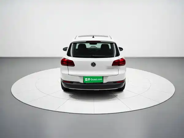 Volkswagen Tiguan 2015