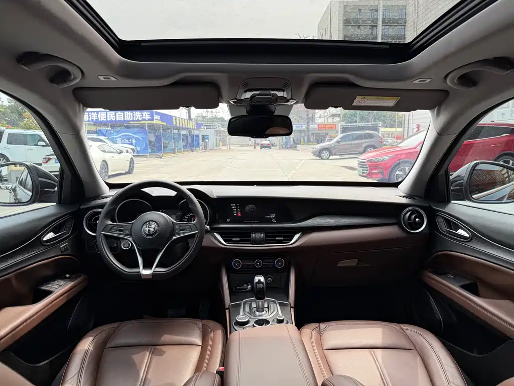 Alfa Romeo Stelvio 2019 — фото 17