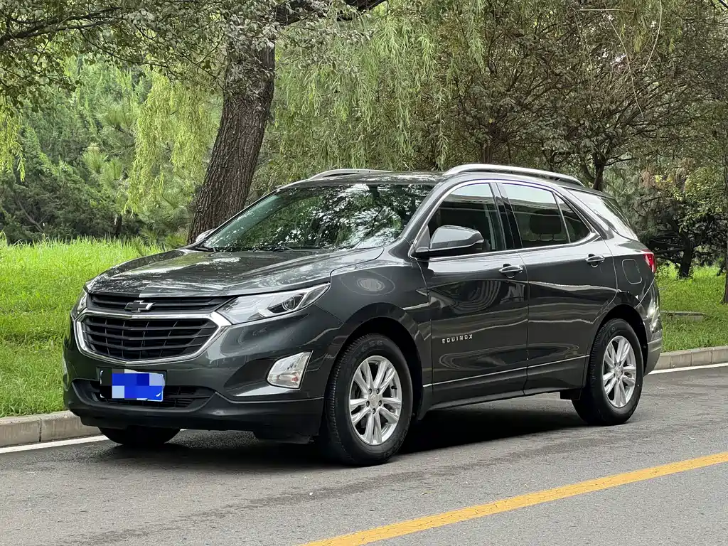Chevrolet Equinox 2018 — фото 1