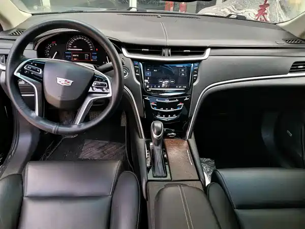 Cadillac XTS 2018