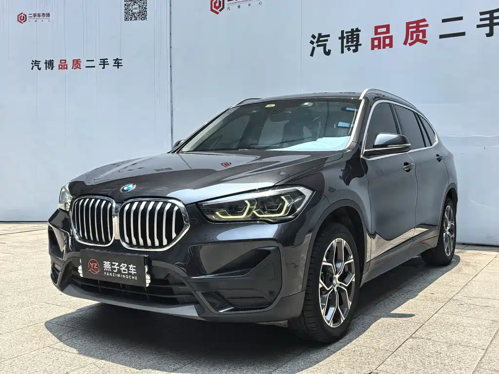 BMW X1 2021 — фото 1