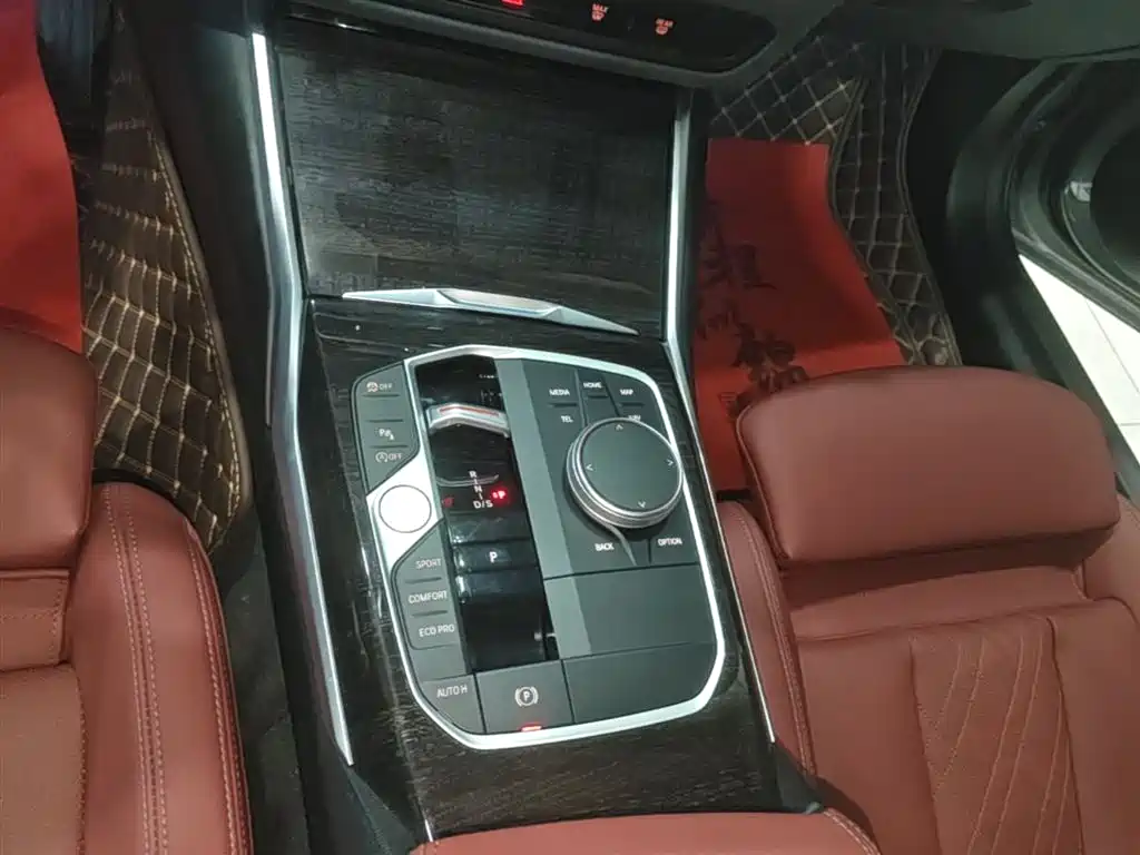 BMW 3 Series 2023 — фото 14