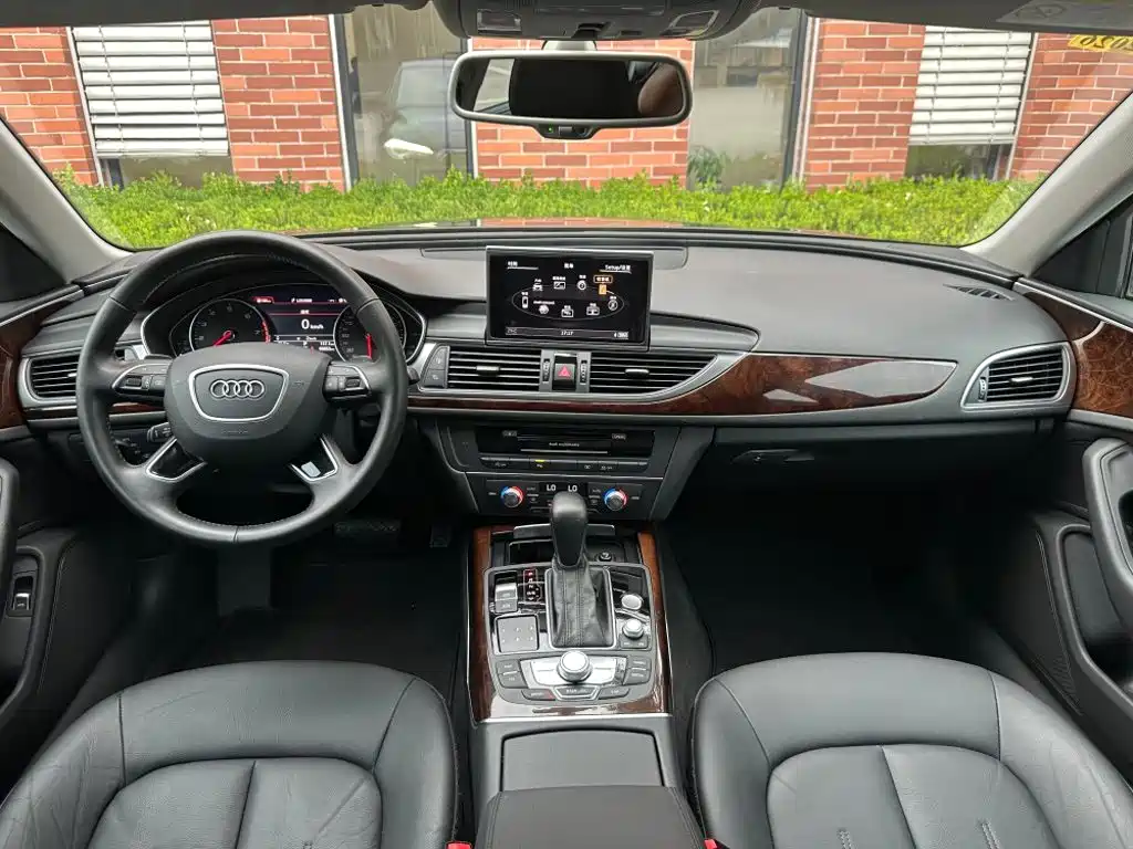 Audi A6L 2016