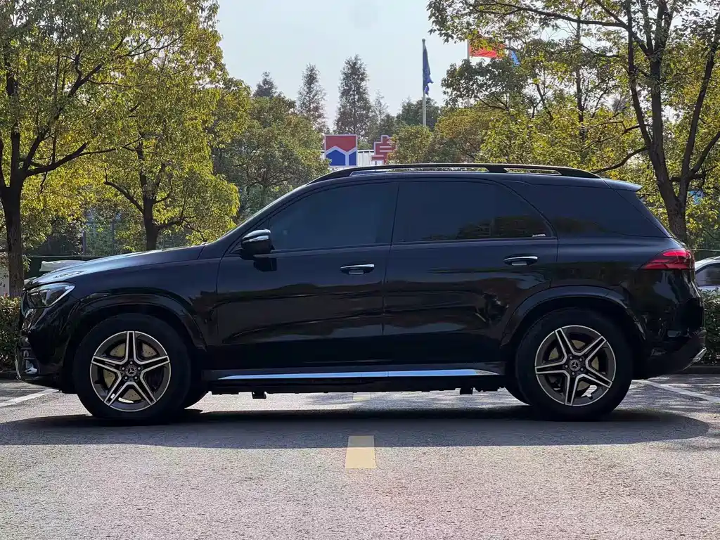 Mercedes-Benz GLE 2025 — фото 8