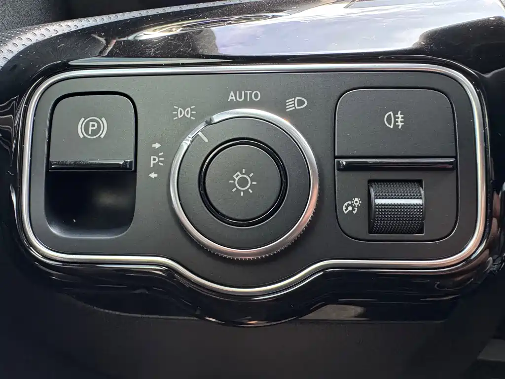 Mercedes-Benz CLA 2022 — фото 25