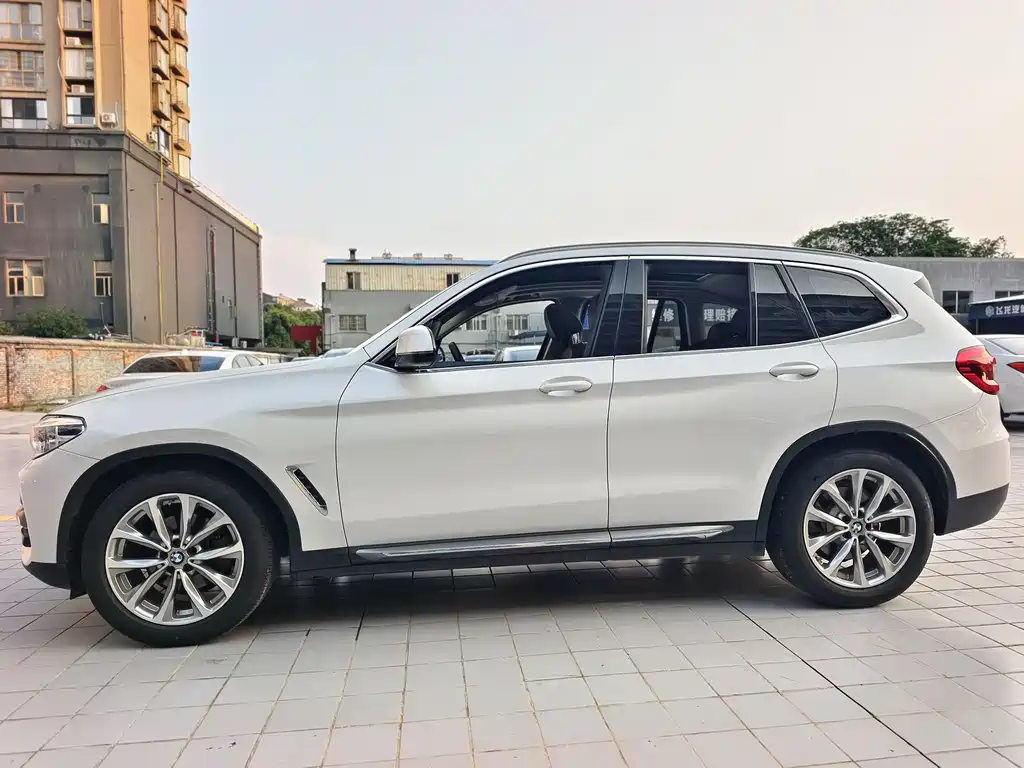 BMW X3 2020 — фото 4