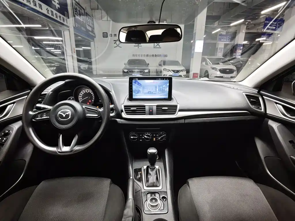 Mazda 3 Axela 2018